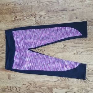 (M) Fabletics Capris Comfy Athleisure Athletic Workout Heathered Gym Stretch